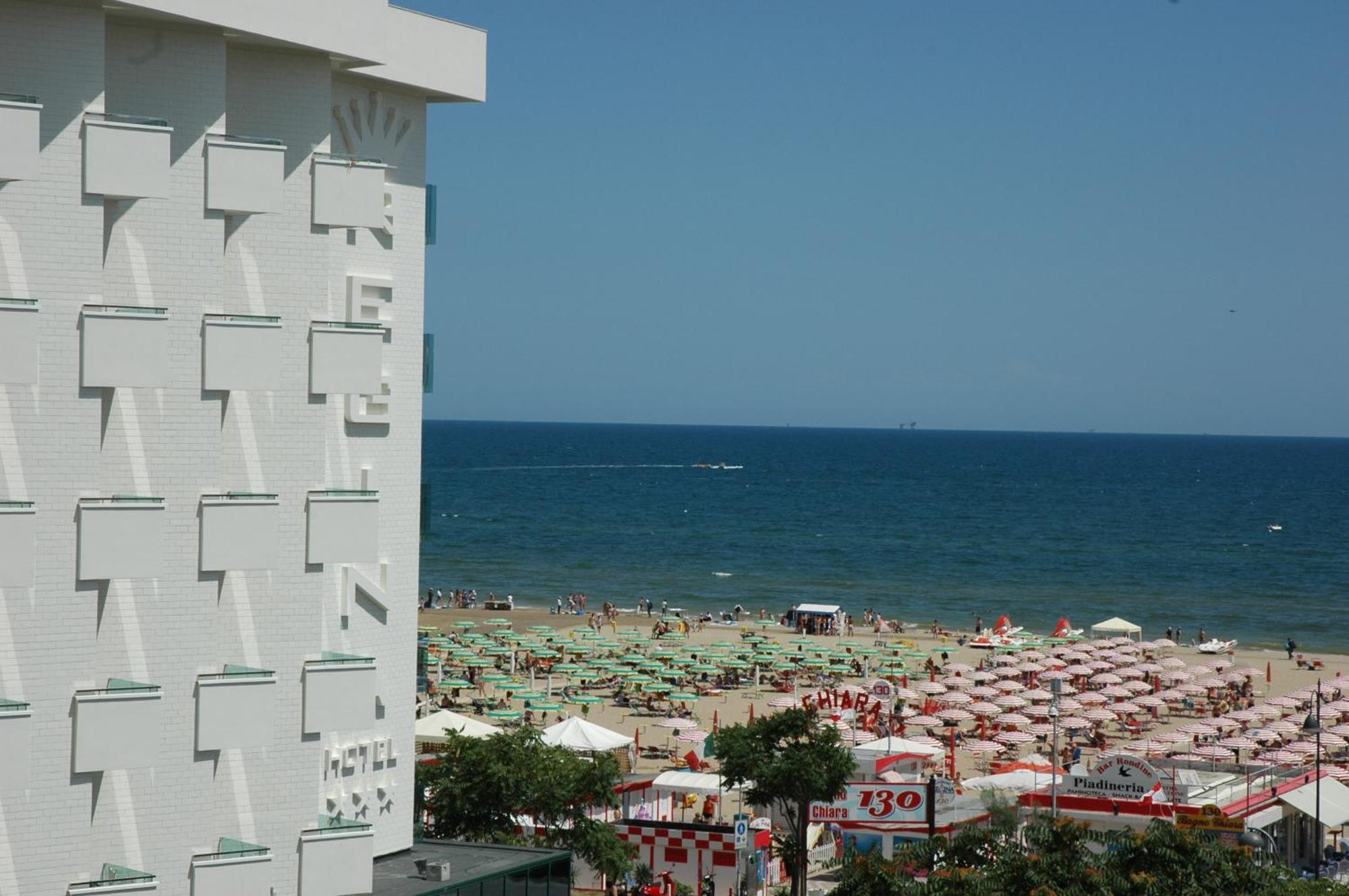 Hotel Regina Fronte Mare