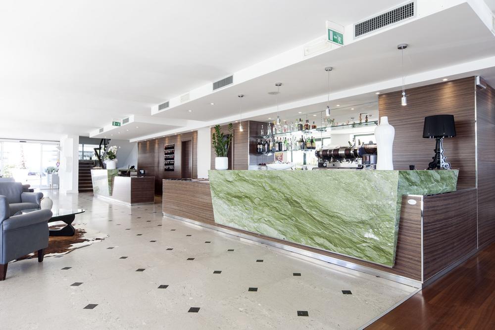 Hotel Regina Fronte Mare 3*